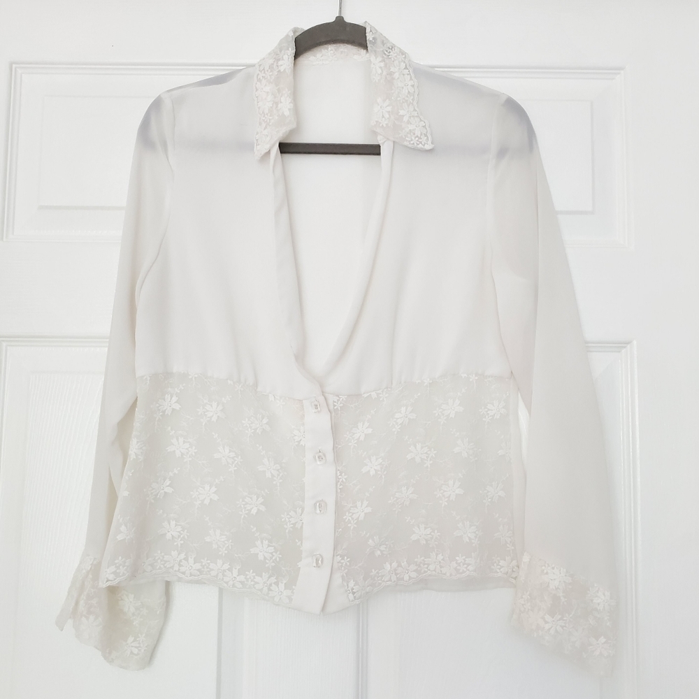 Lace detail sheer blouse (vintage)